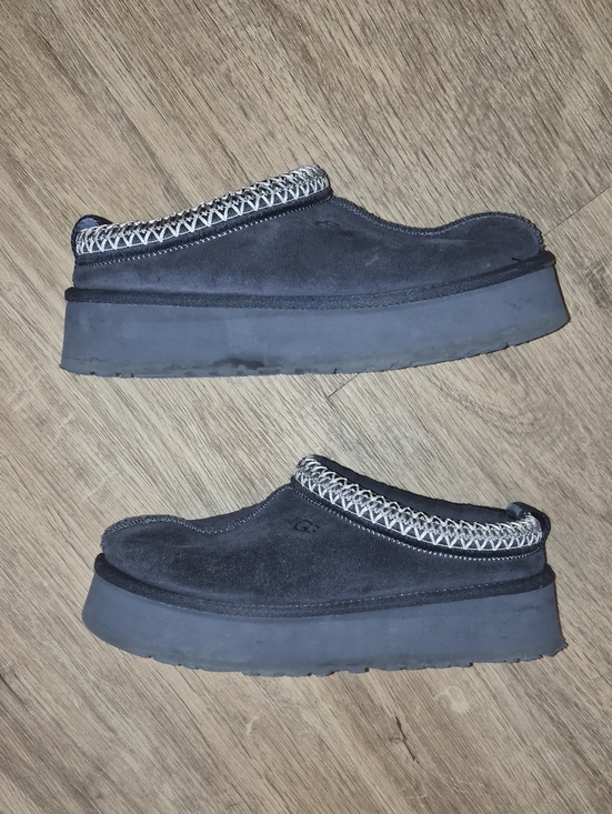 UGG Shoes - UGG Taz